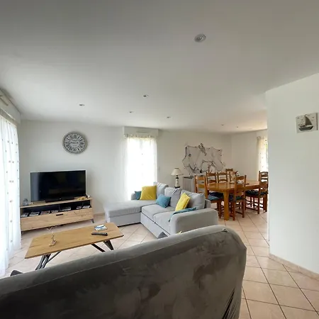 Saint Ho Mer Maison Lumineuse Vue Mer 8 Pers 4 Chambres 2 Sdb 2 Wc Etage Renove En 2025 Belle Terrasse Grand Jardin Clos Parking 8 Mn A Pied Petite Plage Grand Jardin Pres De Port En Bessin, Bayeux Et Plage Omaha Beach Sainte-Honorine-des-Pertes Esterno foto