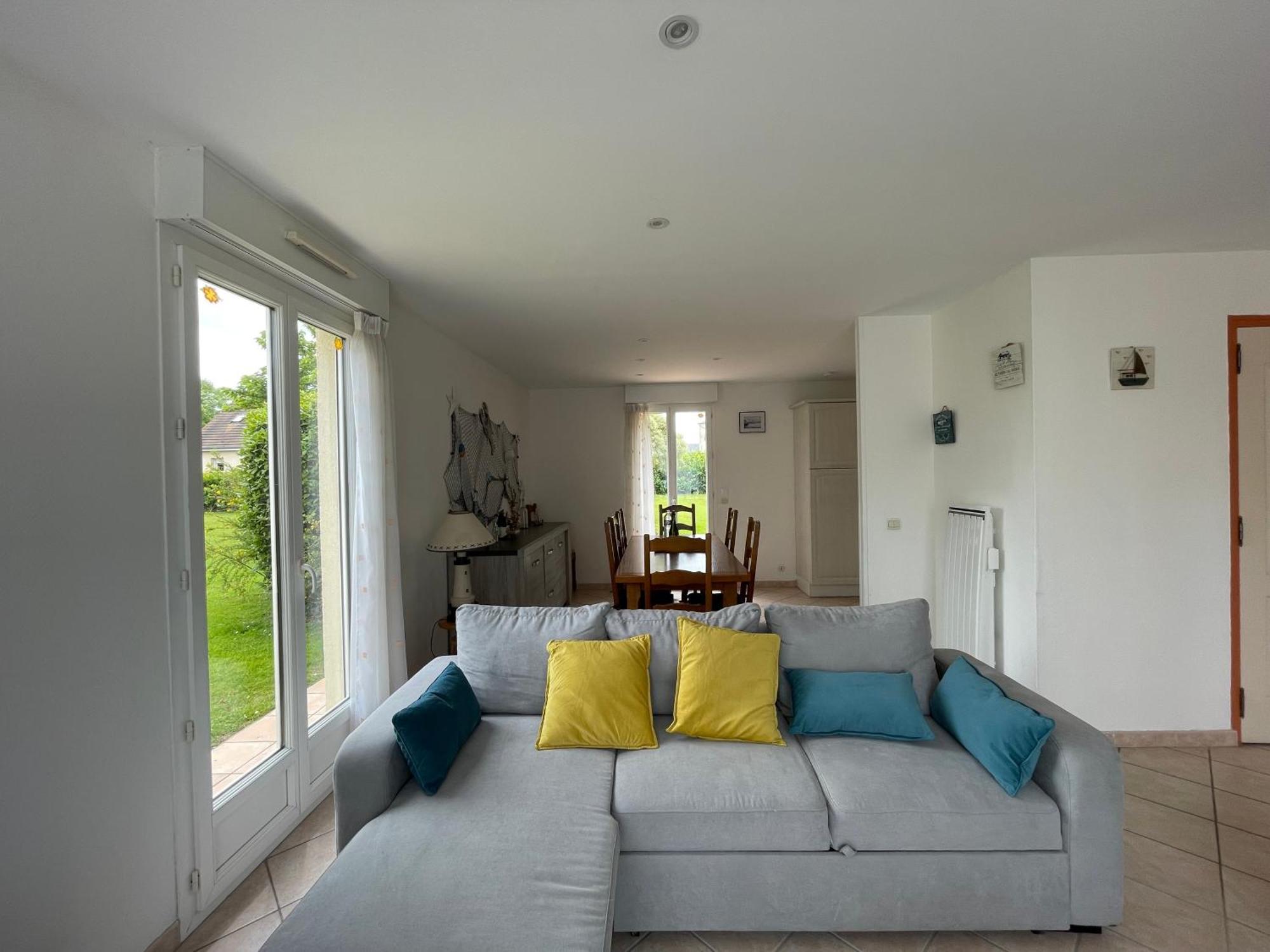 Saint Ho Maison Lumineuse Vue 8 Pers 4 2 Sdb 2 Wc Etage Renove En 2025 Belle Terrasse Grand Jardin Clos Parking 8 Mn A Pied Petite Grand Jardin Pres De Port En Bessin, Bayeux Et Omaha Hébergement de vacances