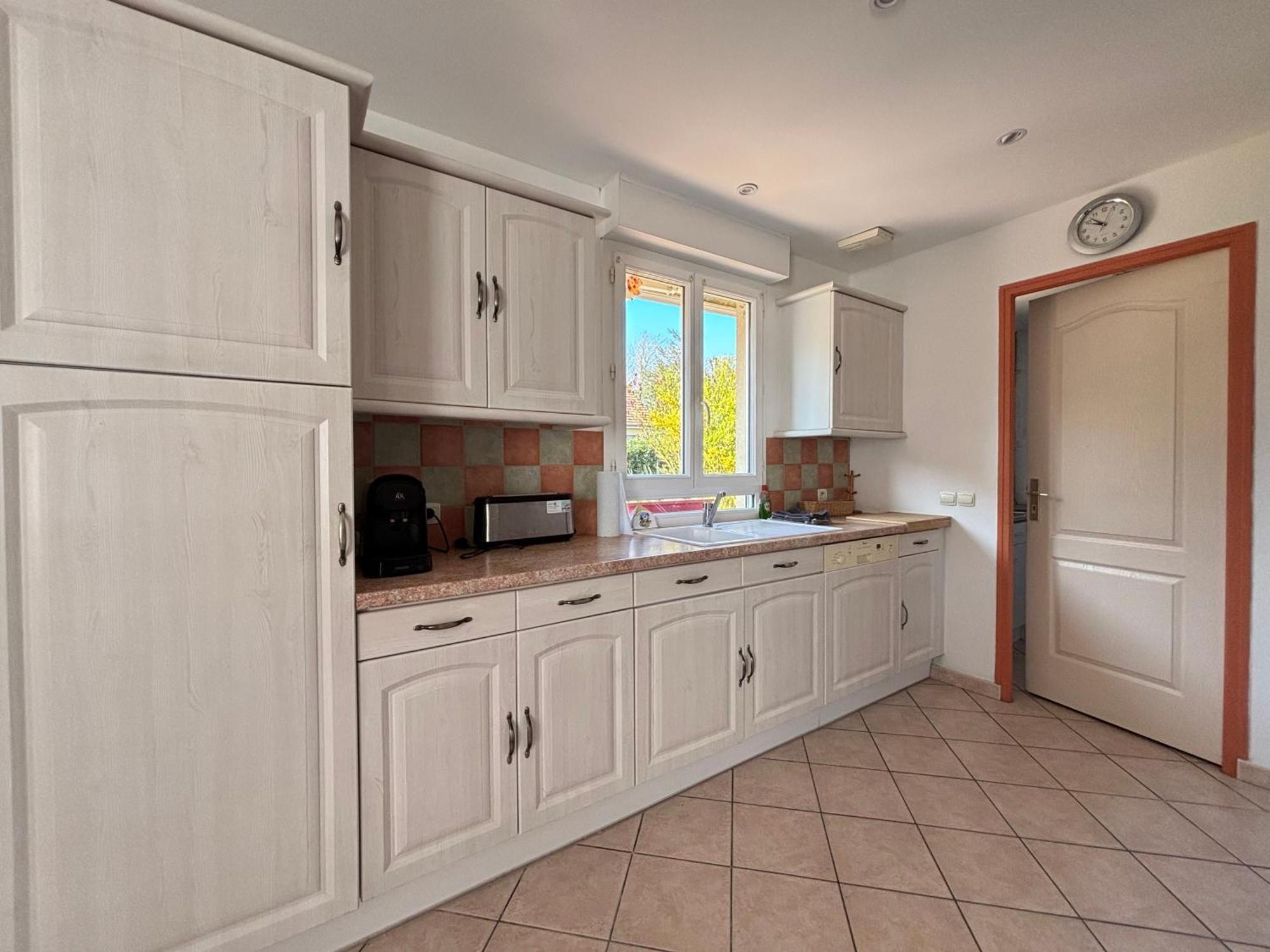 Vakantiehuis Saint Ho Maison Lumineuse Vue 8 Pers 4 2 Sdb 2 Wc Etage Renove En 2025 Belle Terrasse Grand Jardin Clos Parking 8 Mn A Pied Petite Grand Jardin Pres De Port En Bessin, Bayeux Et Omaha *